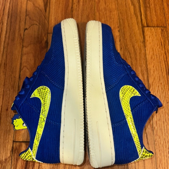 Nike Olivia Kim X Wmns Airforce 1 '07 - Picture 5 of 8